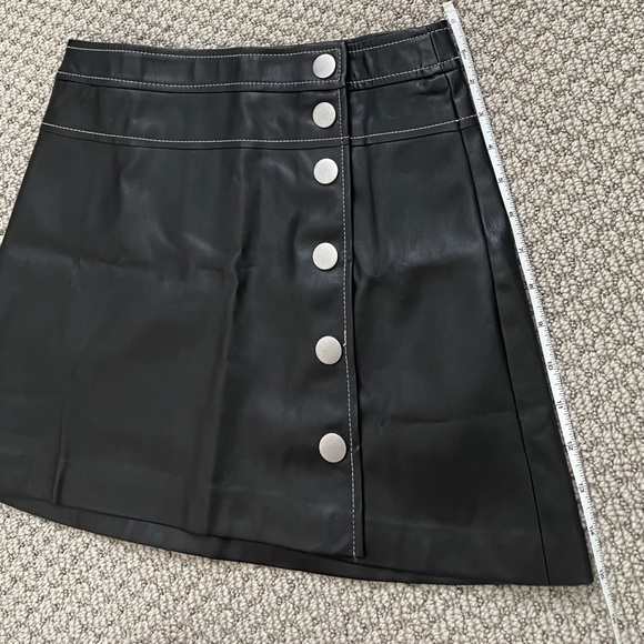 Zara Faux Leather Mini Skirt - Picture 6 of 7